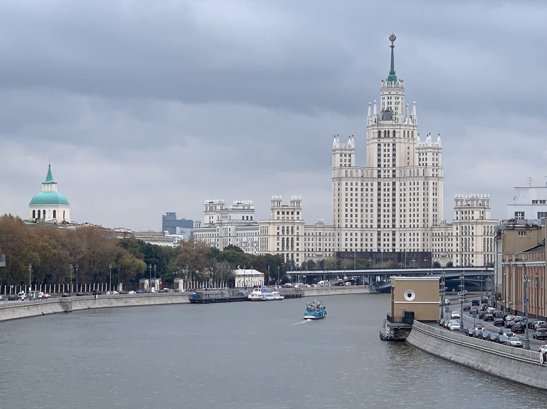 Kotelnicheskaya Embankment Building景点图片