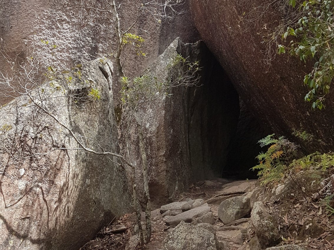 Thunderbolt's Hideout景点图片