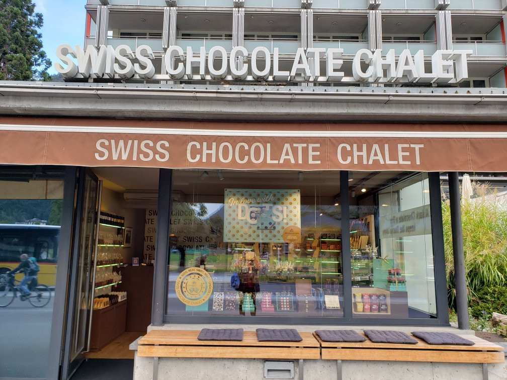 Swiss Chocolate Chalet景点图片