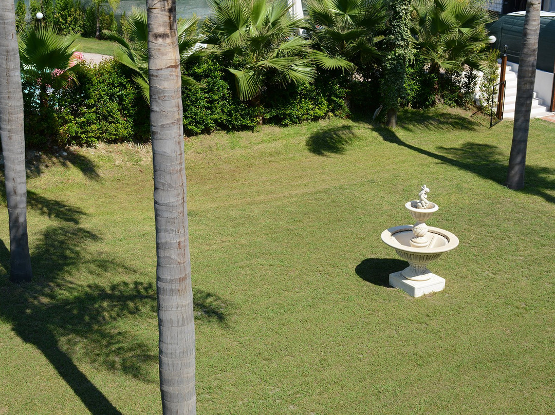 Castelvetere Hotel主图