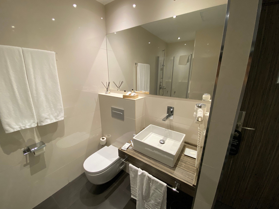 Air Rooms Madrid Airport by Premium Traveller主图