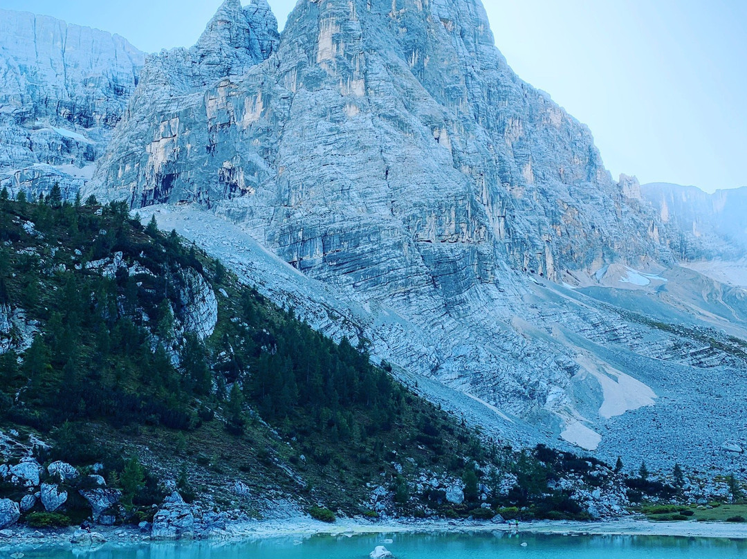 Lago di Sorapiss景点图片