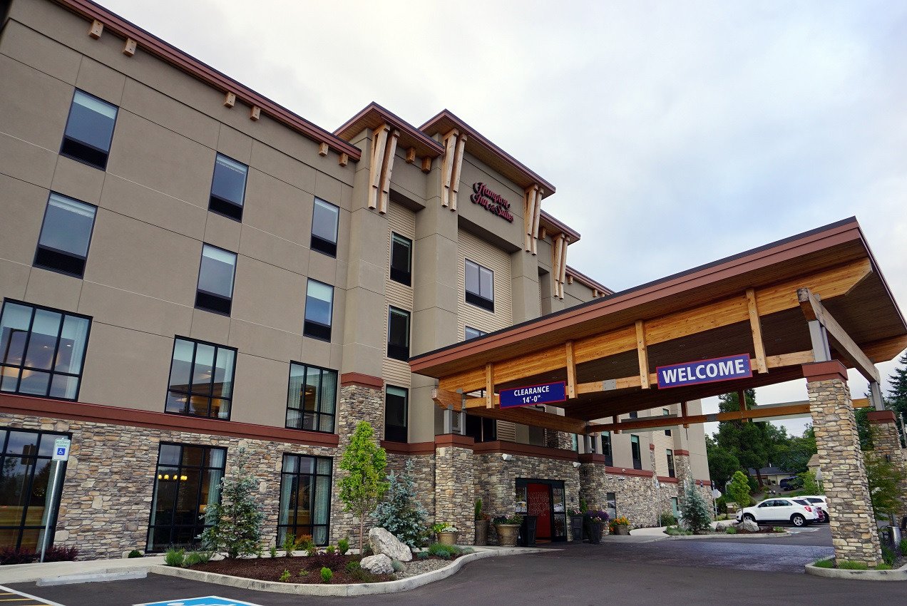 Hampton Inn & Suites Roseburg-浴室