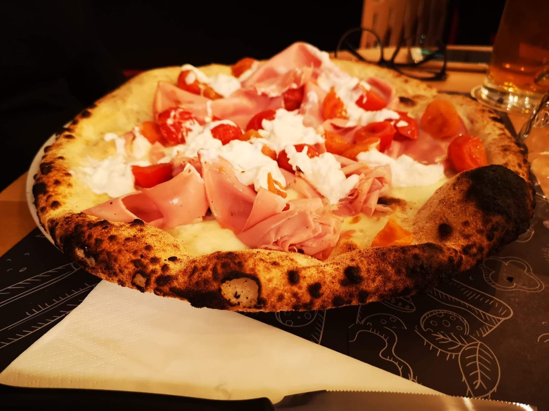 Sanluri餐馆和美食-Noau Pizza Lab