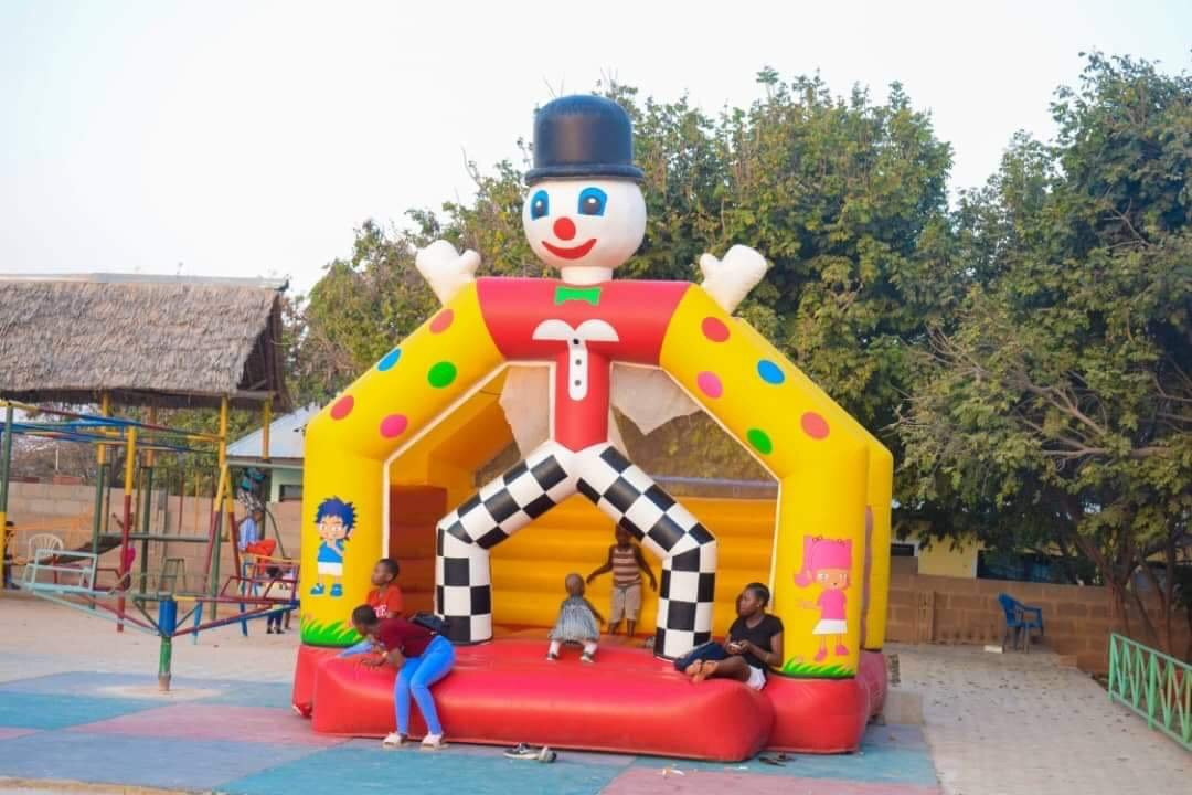 Royal Village Hotel主图