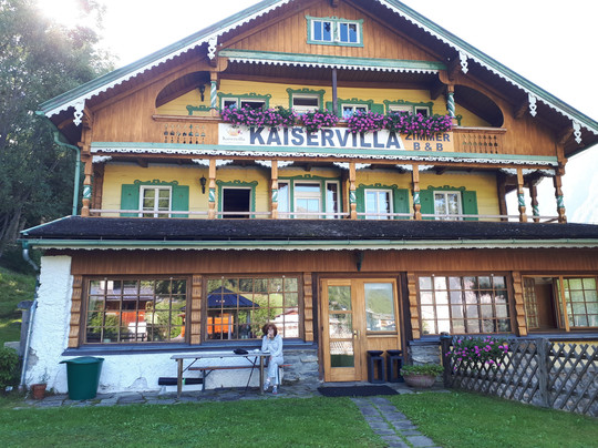 Hotel Kaiservilla主图