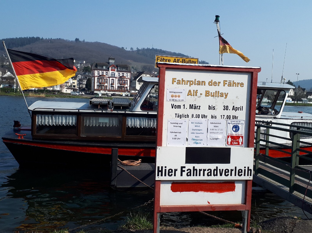 Fähre Alf-bullay