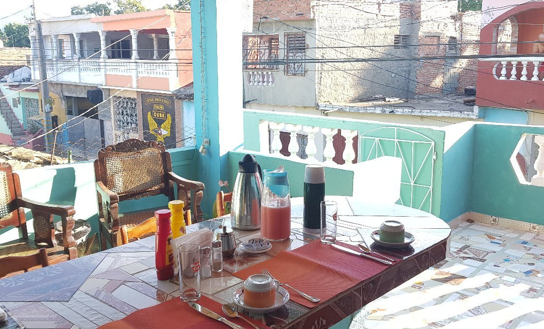 HOSTAL Nochea y Familia主图