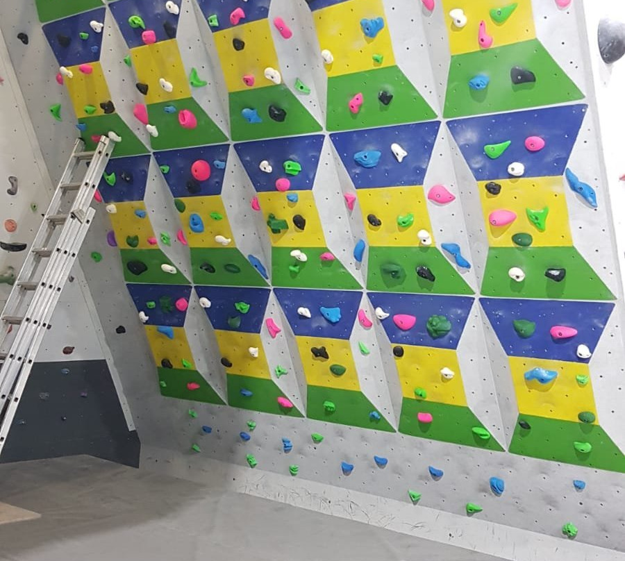 Boulder UP climbing café景点图片