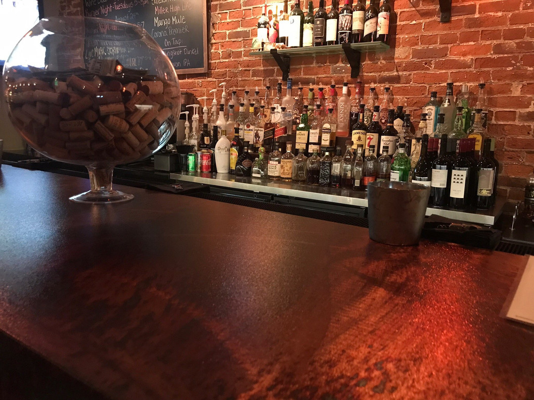 129 Coffee and Wine Bar景点图片