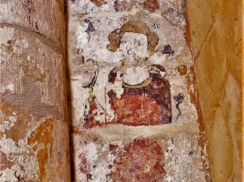 Eglise Saint-Pierre-Chaunay必去景点