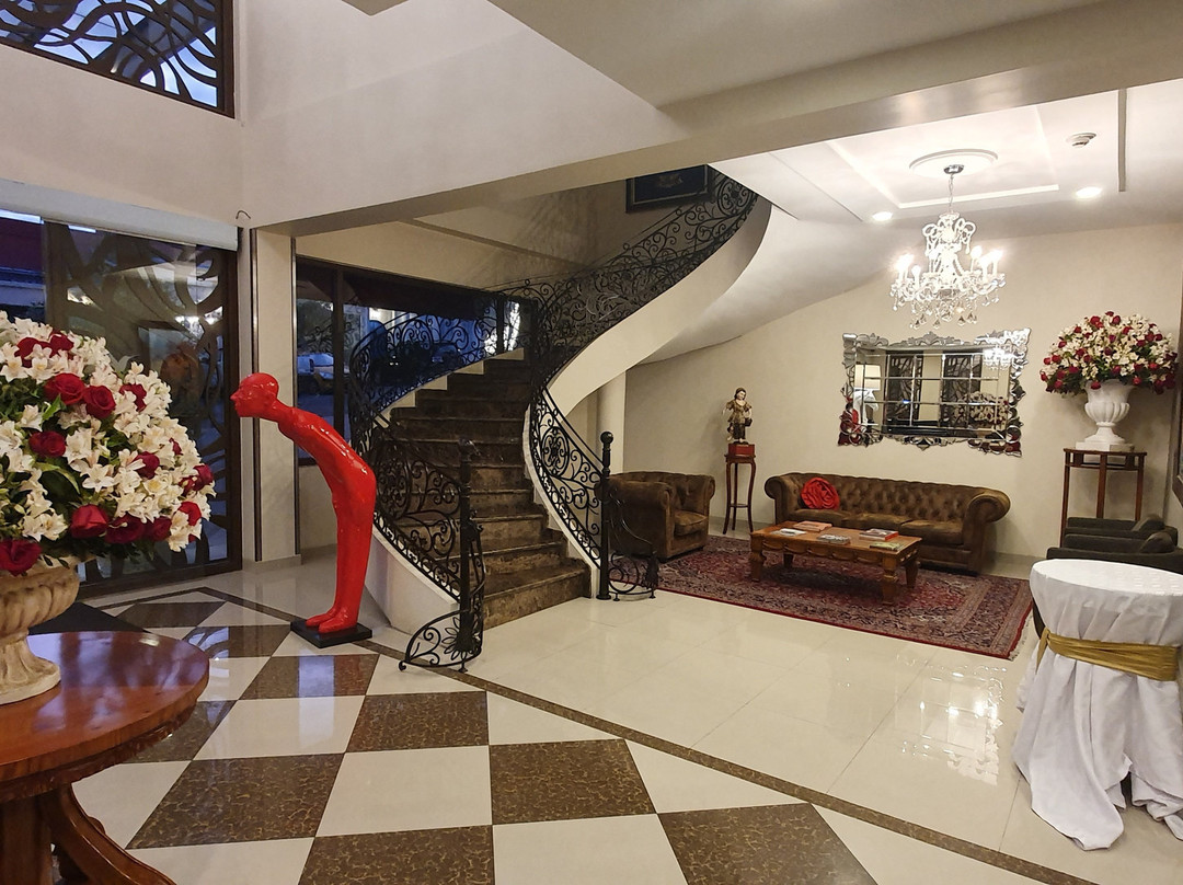 Quindeloma Art Hotel & Gallery主图