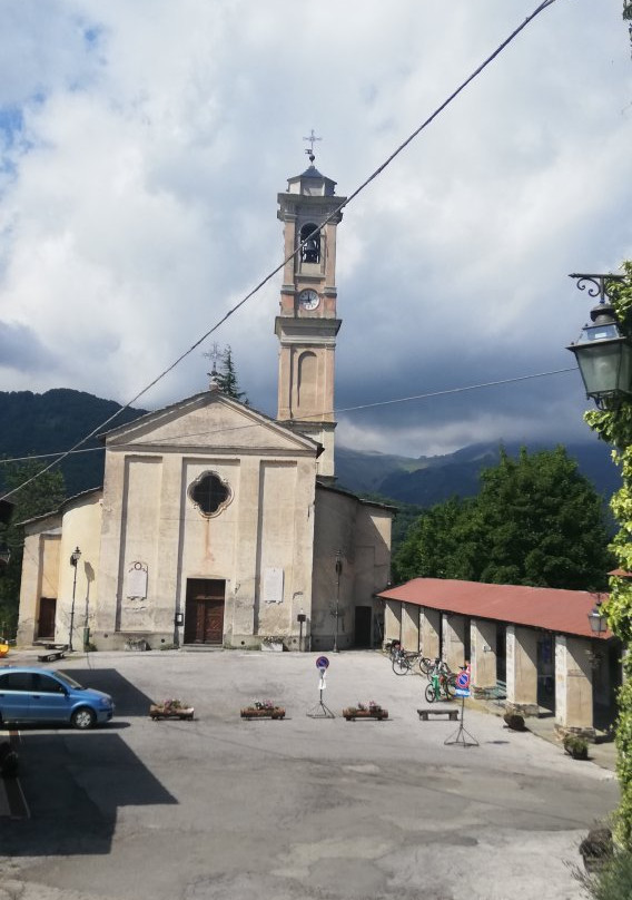 Chiesa della Santissima Trinità-Roburent必去景点