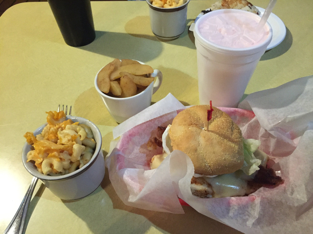 BG's 2 Family Restaurant