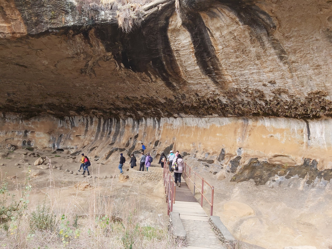 Liphofung Caves-Butha-Buthe必去景点