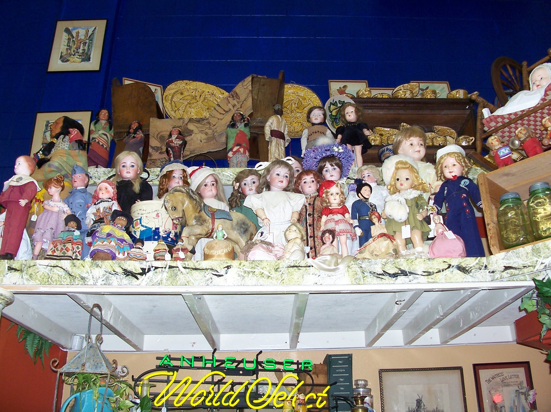 Sherman's Antiques-温特黑文必去景点