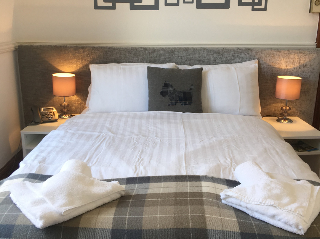 Comrie Hotel主图