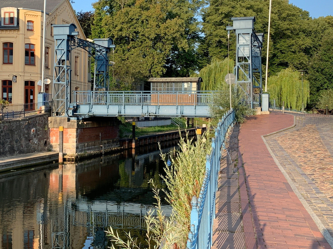 Hubbrücke Plau Am See景点图片