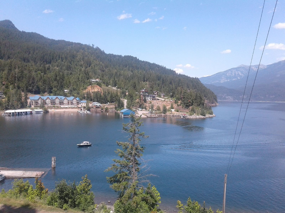 Kaslo Kayaking景点图片