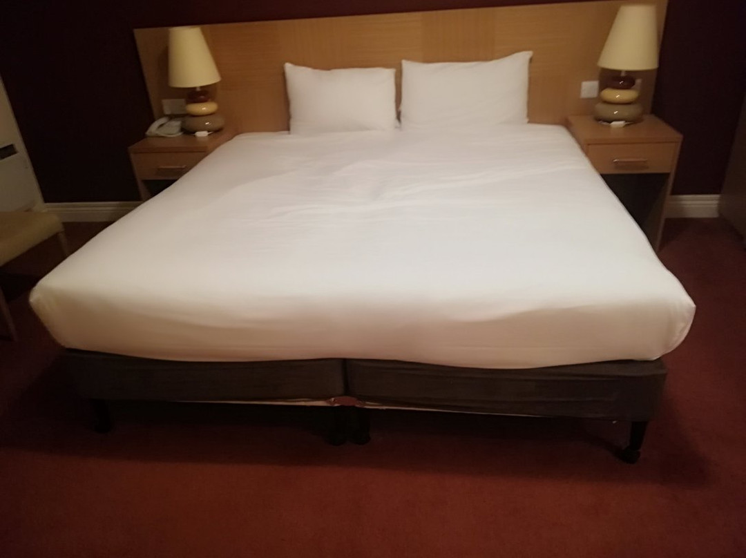 Innisfallen Hotel主图