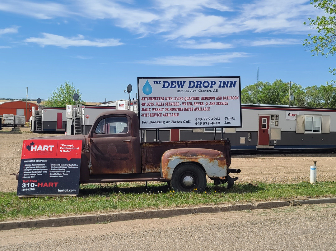 The Dew Drop Inn