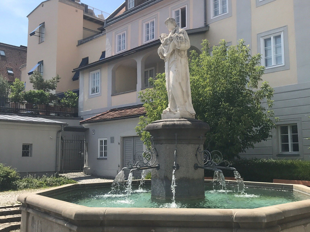 Antonius Brunnen-施泰尔必去景点