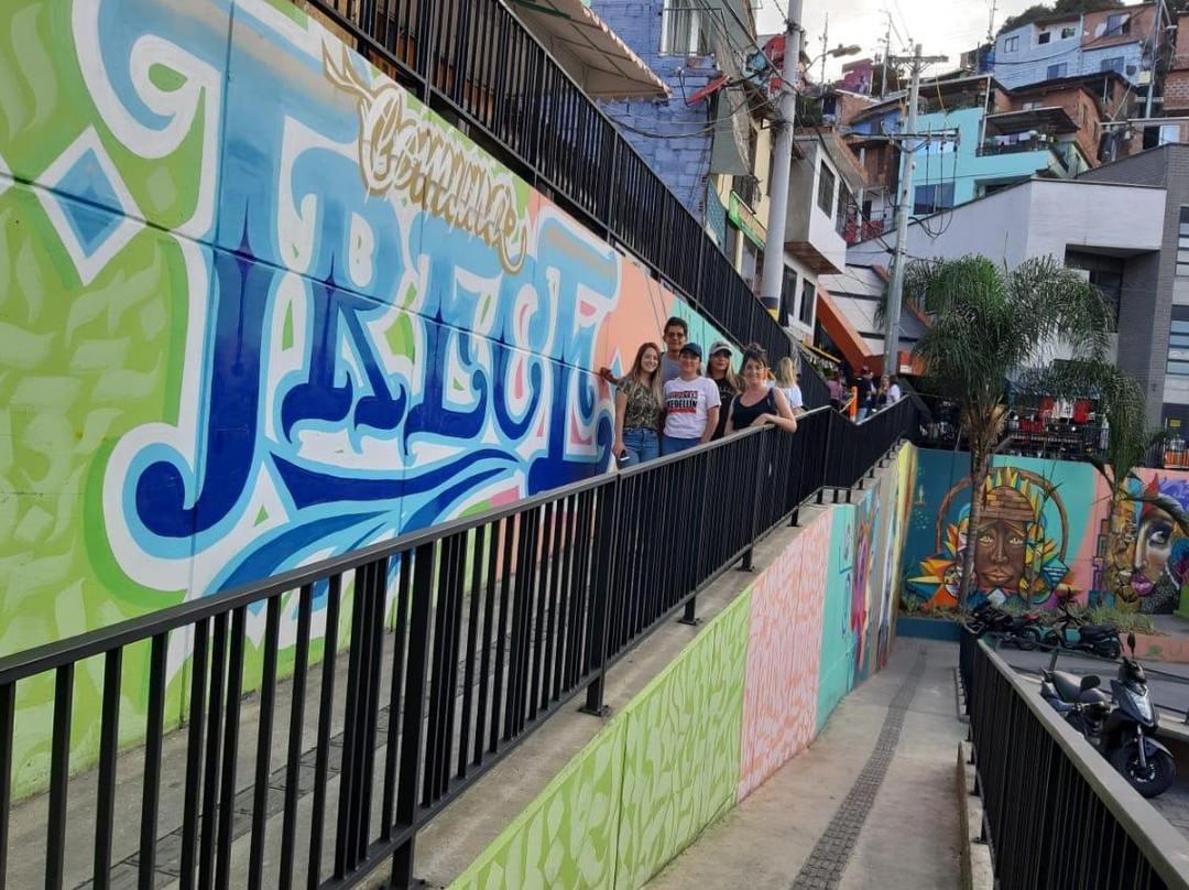 GraffitourC13-麦德林必去景点