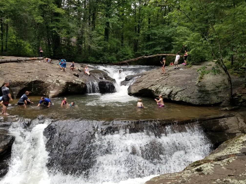 Dick's Creek Falls-Lumpkin必去景点