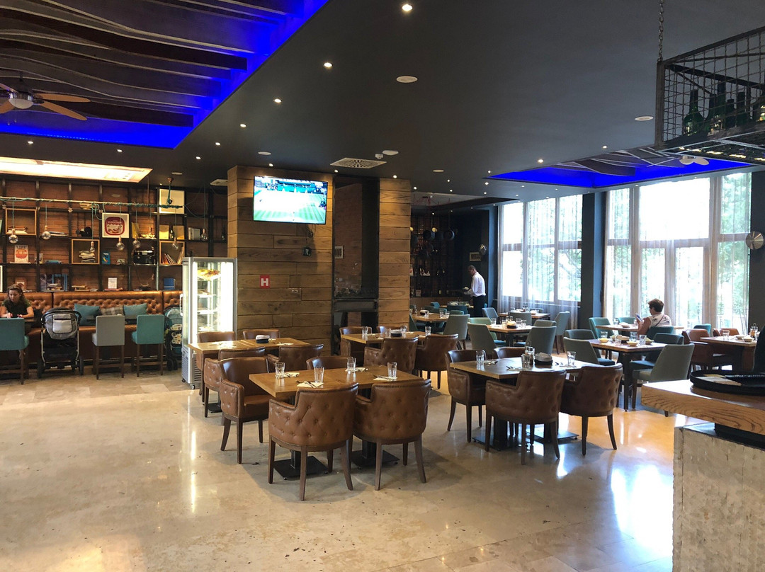 SL Industry Hotel主图