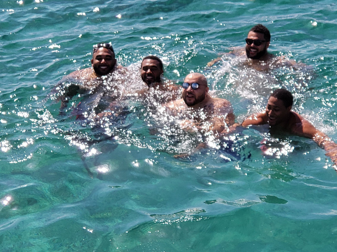 H2OH Sun Cruises-阿范特拉斯港必去景点