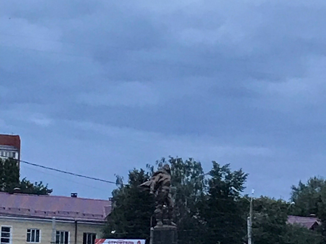 Romodanovo旅游景点-Monument to Heroes-Stratonavty