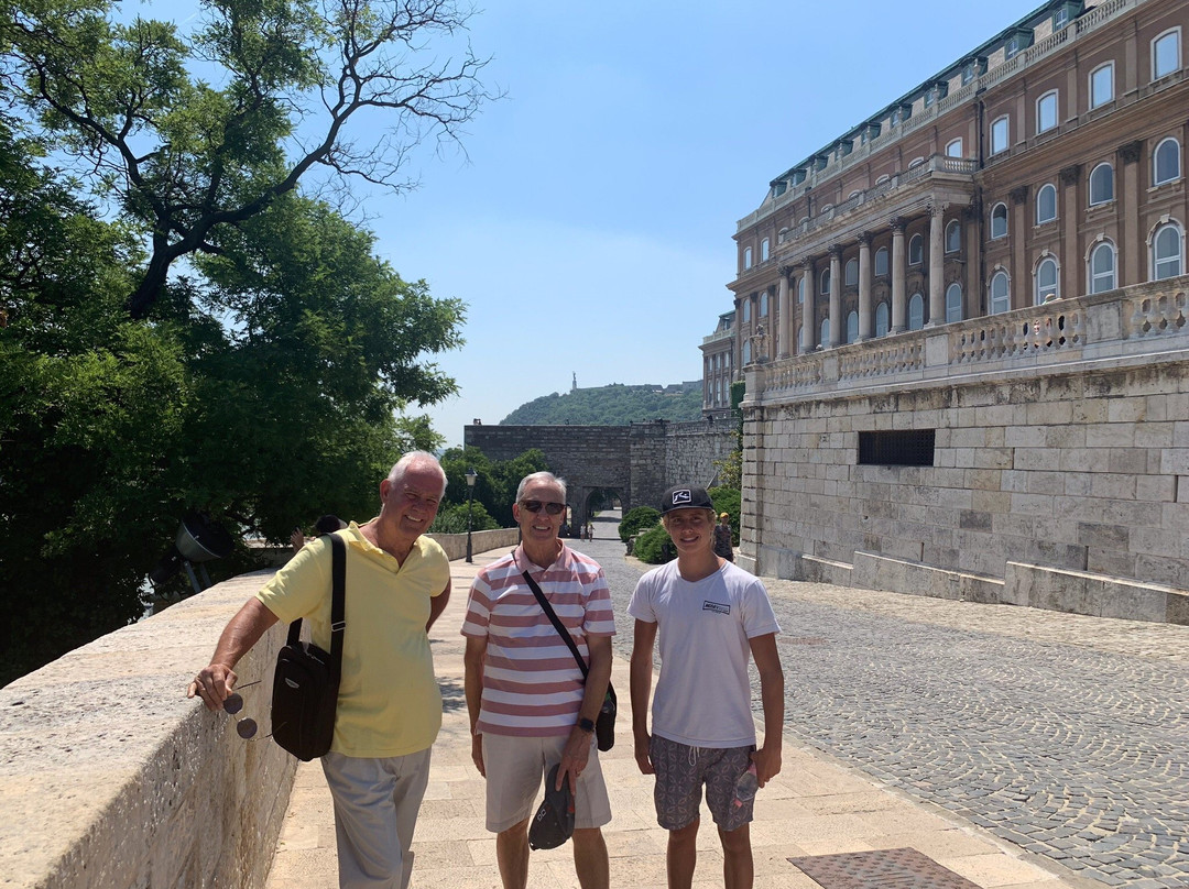 Andras Illes Budapest Tours - Day Tours景点图片