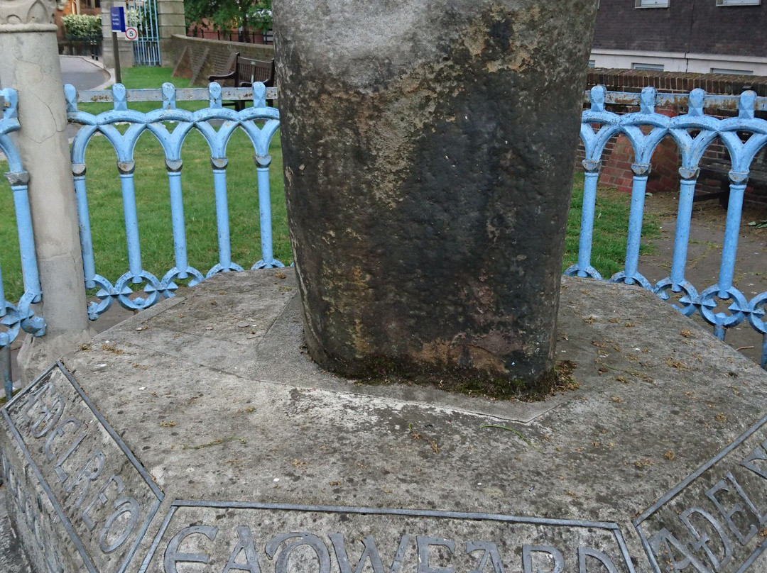 Coronation Stone景点图片