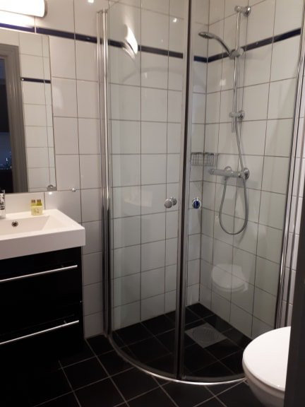 斯科维8号弗朗纳之家公寓主图