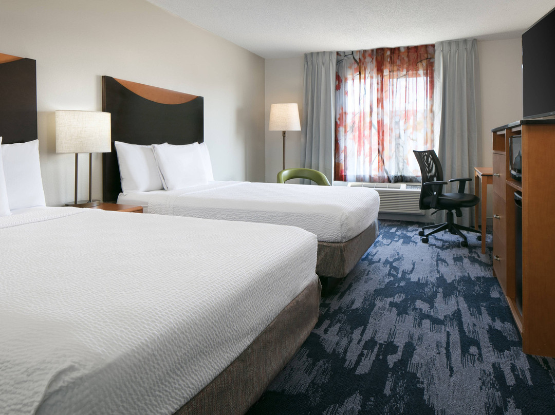 Fairfield Inn Manhattan主图