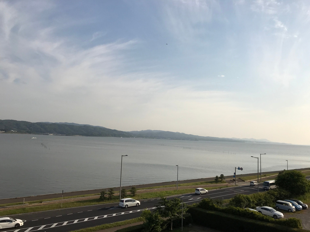 伊苏浪花酒店主图