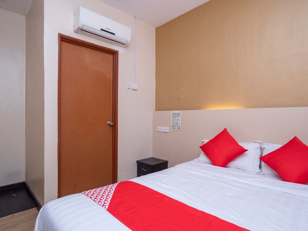 OYO 614 D'Pinetrees Hotel主图