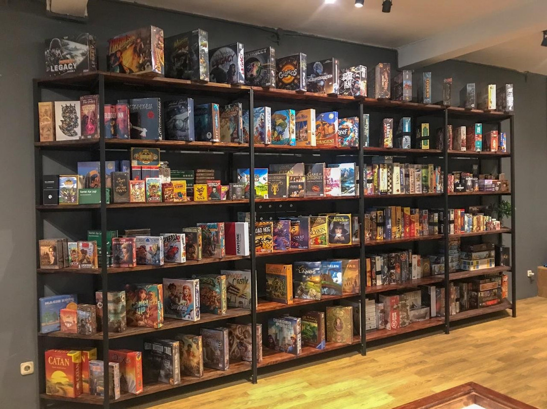 Castle8 - Board Game Cafe
