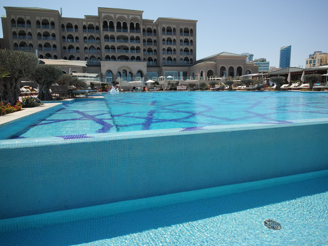 Royal Saray Resort主图