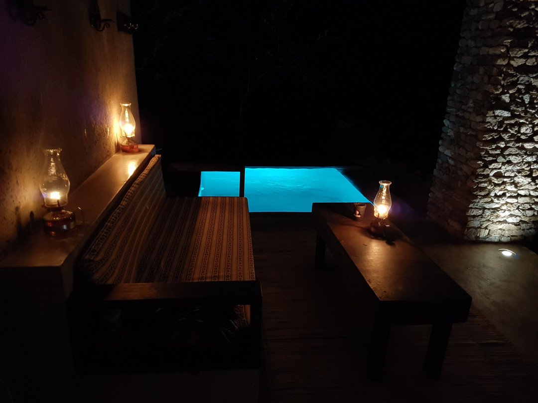 Foxy Crocodile Bush Lodge & Kruger Safaris主图