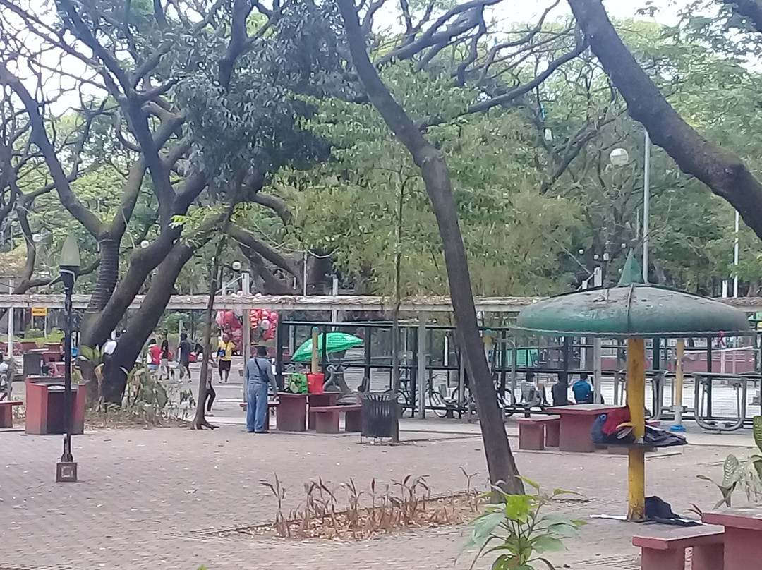 Quezon Memorial Circle-奎松市必去景点