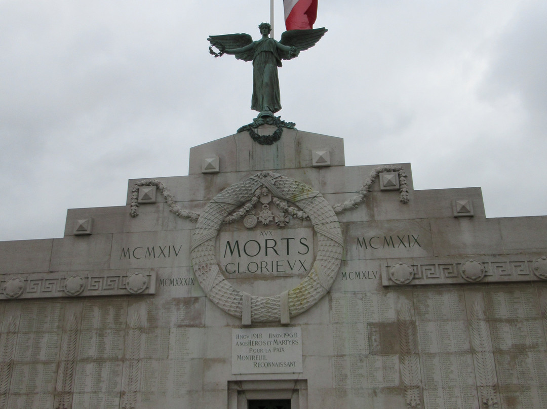 Monument Aux Morts-蒙特勒伊必去景点