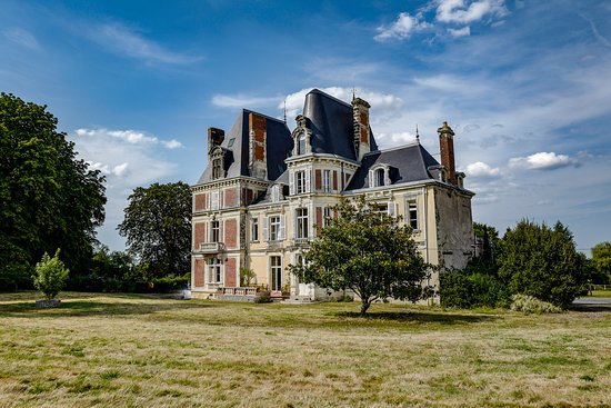 Chateau Le Breil-官方