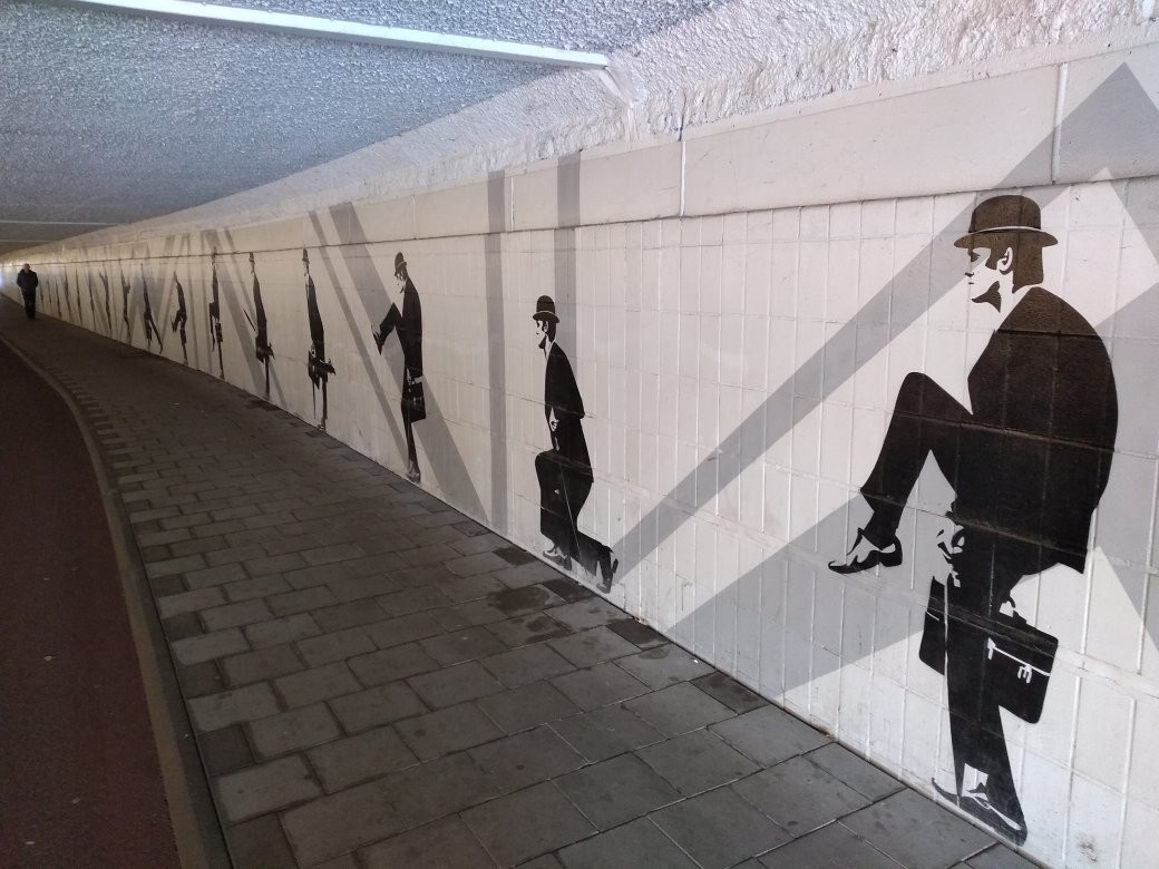 Silly Walks Tunnel-埃因霍温必去景点