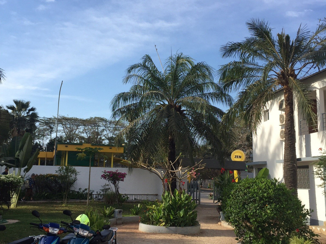 Hôtel le Perroquet主图