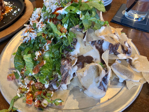 Gas Monkey Bar N' Grill-达拉斯必去景点