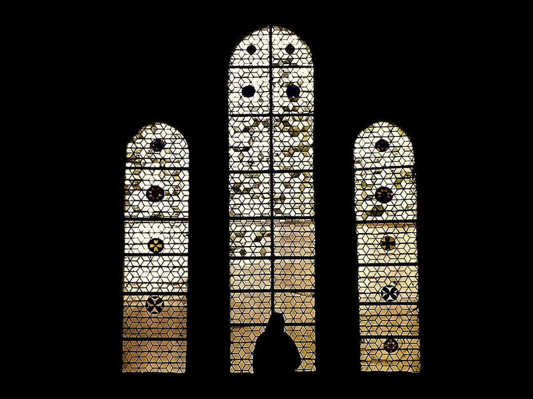 Eglise Saint-Etienne-Celle-Levescault必去景点