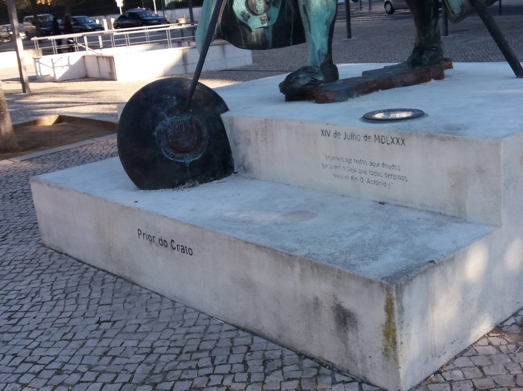 Estatua de Prior do Crato景点图片