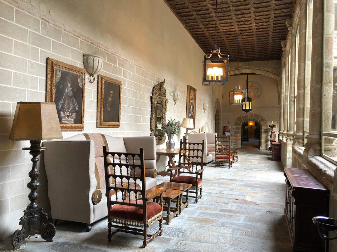 普拉森西亚旅馆主图