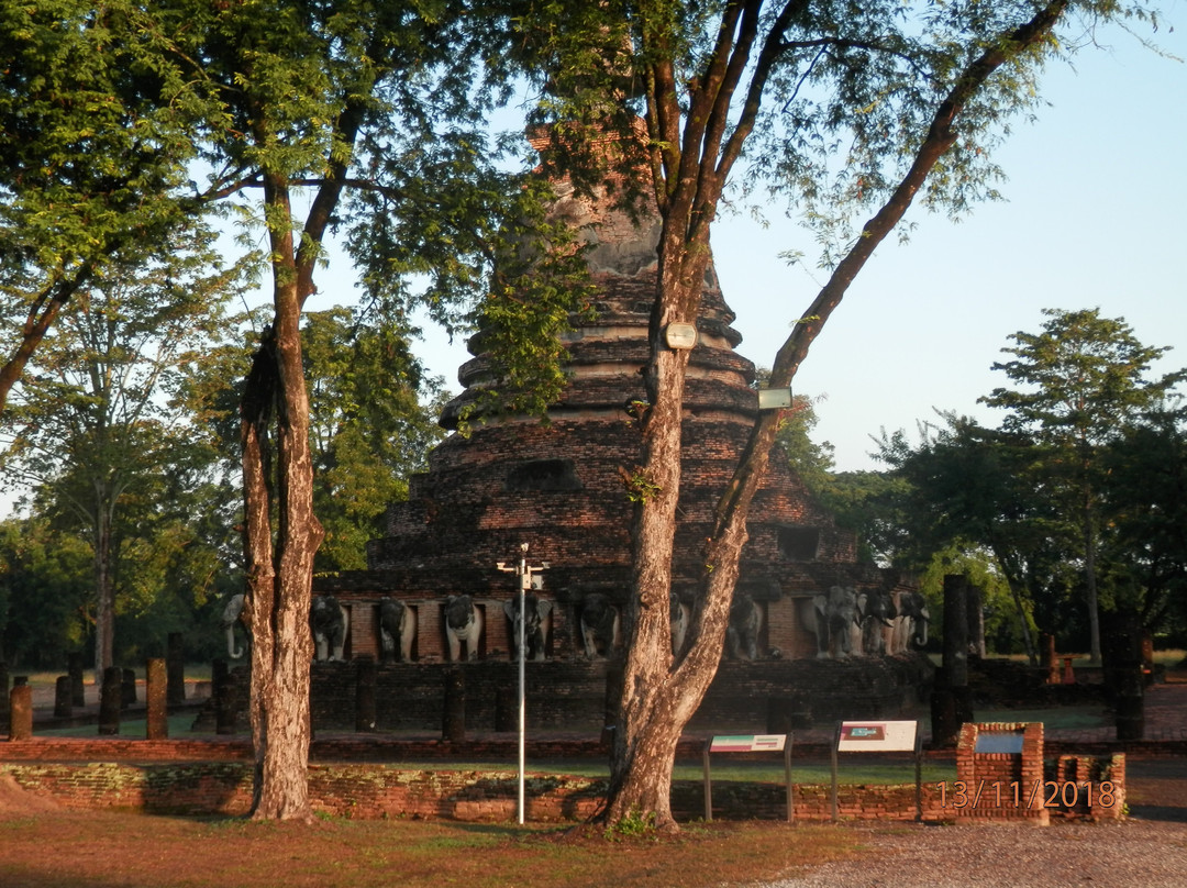 Wat Chang Lom景点图片